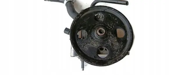Ford Focus Power steering pump 4M503A733AB