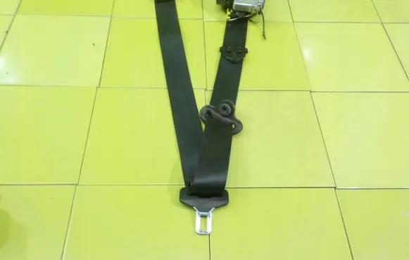 Ford Transit Courier Front seatbelt ET76A61295BF XP228