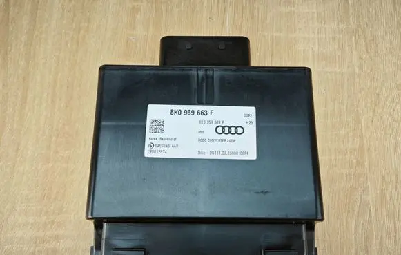 Audi A7 S7 4G Voltage converter/converter module 8K0959663F