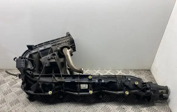 BMW 5 F10 F11 Intake manifold 7800088