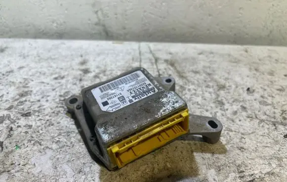 Renault Trafic II (X83) Airbag control unit/module 8200112746A 91167362 601959800