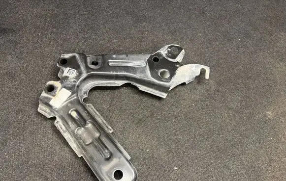 Jeep Grand Cherokee WL Other front suspension part 68424073AA