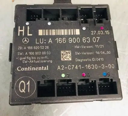 Mercedes-Benz GLE (W166 - C292) Air suspension control unit module (rear) A1669006307 A1668205226 A1669028803
