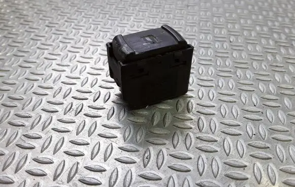 Volkswagen Golf IV Electric window control switch 3B0959855B