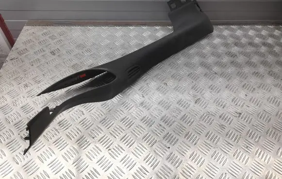 Chevrolet Corvette (A) pillar trim AMH66313
