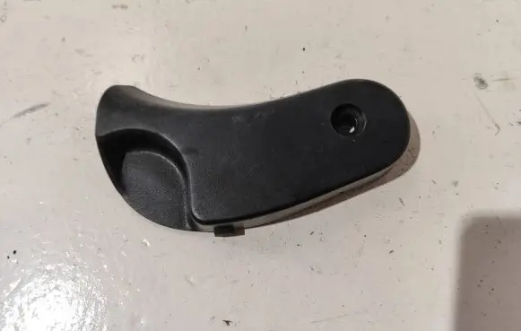 BMW 3 E46 Engine bonnet (hood) release handle 11970213