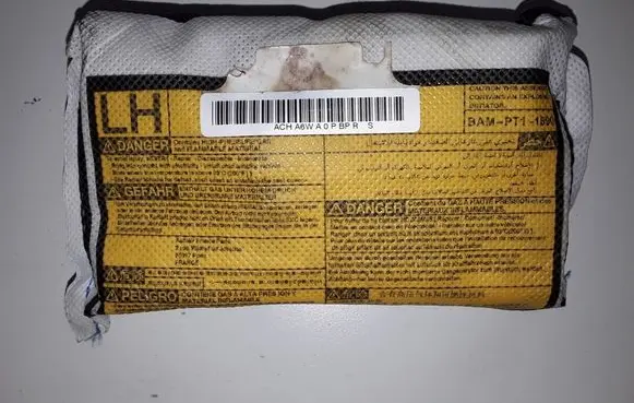 Toyota Avensis T270 Seat airbag BAMPT11690