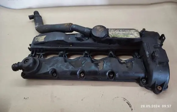 Rocker cam cover