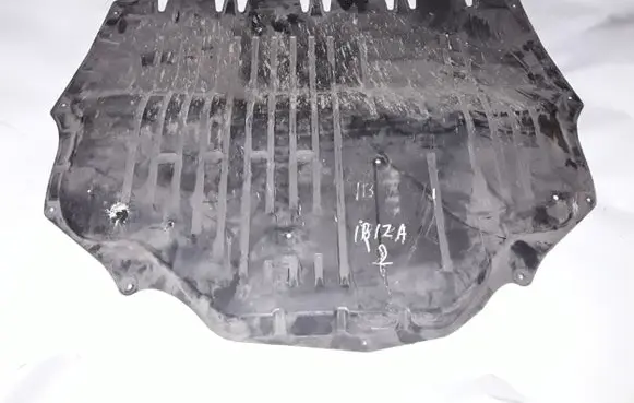 Engine splash shield/under tray