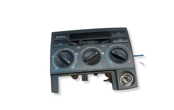 Toyota Corolla E110 Climate control unit 5553313010