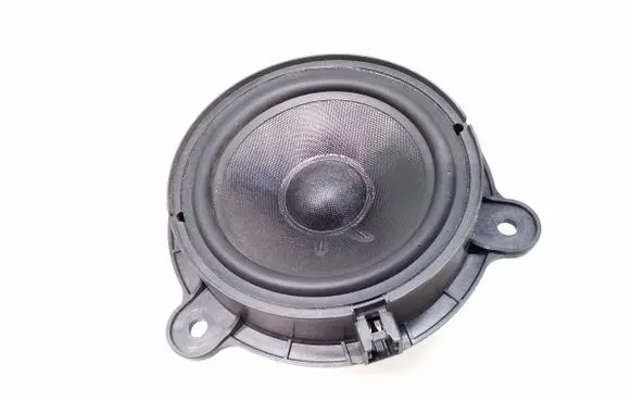 Renault Megane III Front door speaker