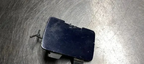 Volvo V70 Front tow hook cap/cover 9190320