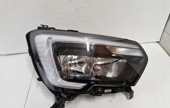 Renault Master III Headlight/headlamp 260105567R