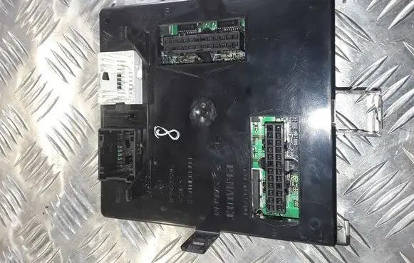 Renault Laguna II Immobilizer control unit/module 8200213234 74N3
