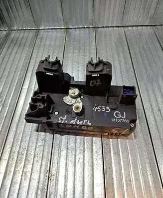 Opel Combo C Sliding door lock 13157756