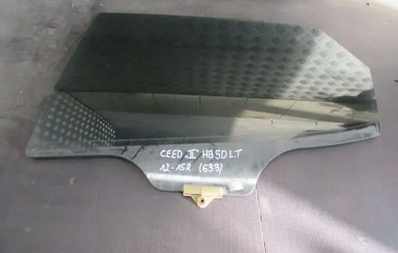 KIA Ceed Rear door window glass
