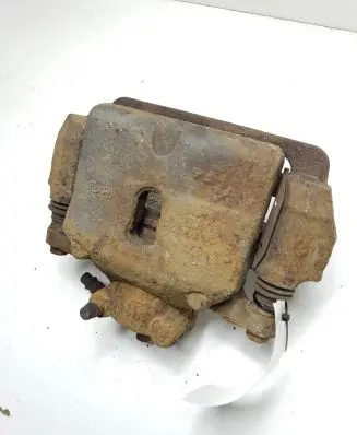 Hyundai i40 Front brake caliper
