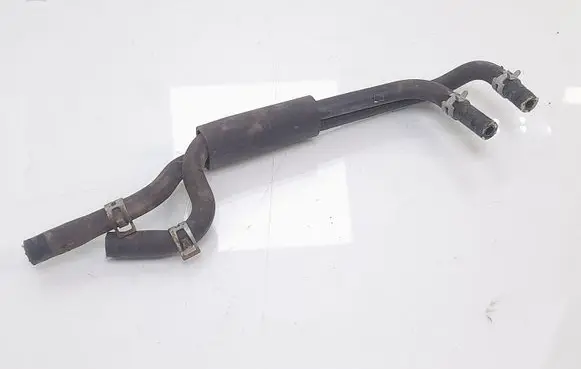 Engine coolant pipe/hose