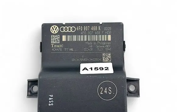Audi A6 S6 C6 4F Gateway control module 4F0907468K 4F0907468F