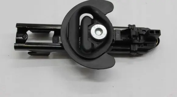 Volkswagen Jetta VI Seat belt height adjuster 3C8857819