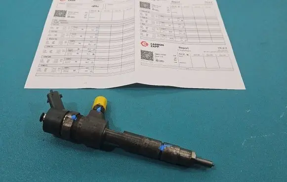 Opel Zafira B Fuel injector 0445110165 IMPRK1508609