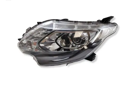 Mitsubishi L200 Headlight/headlamp W2225