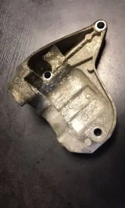 BMW 3 E90 E91 Power steering pump mounting bracket 7794455