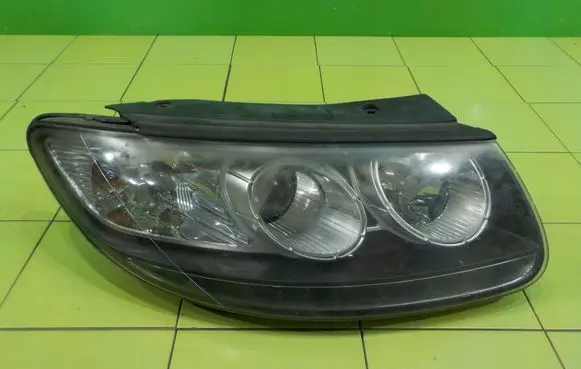 Hyundai Santa Fe Headlight/headlamp PRZOD