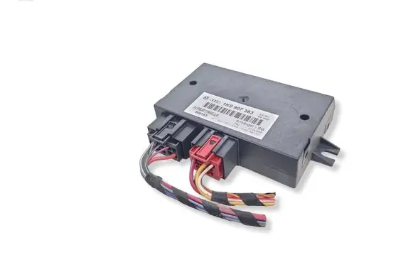 Volkswagen PASSAT B6 Tow bar trailer control unit/module 1K0907383