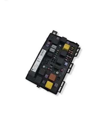 Opel Astra H Fuse module 13145041
