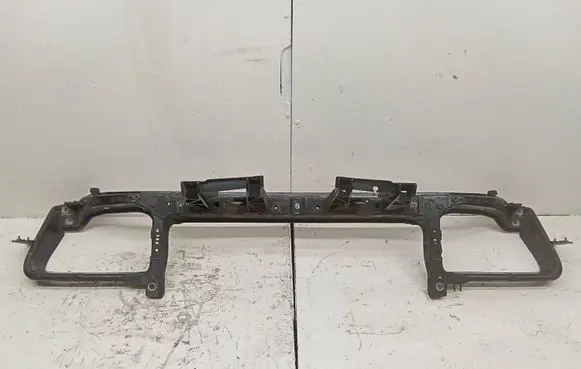 Chrysler 300 - 300C Radiator support slam panel 04805843AI