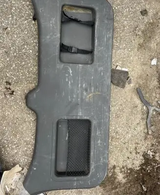 Nissan Pathfinder R51 Tailgate trim 90901EB300 90901EB302