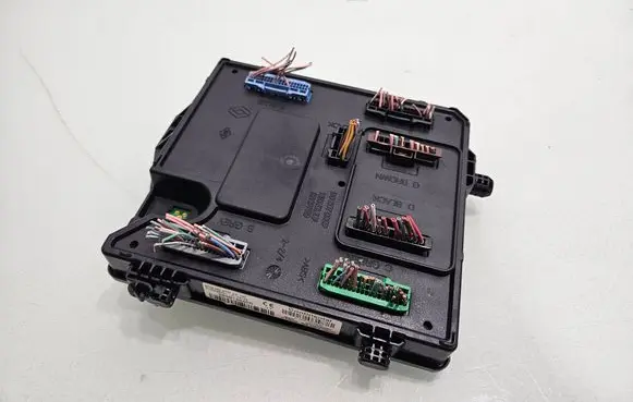 Renault Scenic III - Grand scenic III Comfort/convenience module 284B13640R