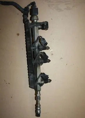 Volkswagen Golf VII Fuel injector 0280158831