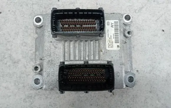 Opel Corsa D Engine control unit/module ECU 55557934