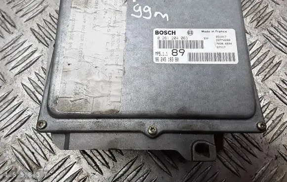 Peugeot 406 Engine control unit/module 04748075ac