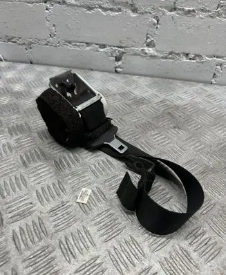 Ford Mondeo MK IV Rear seatbelt 33060026