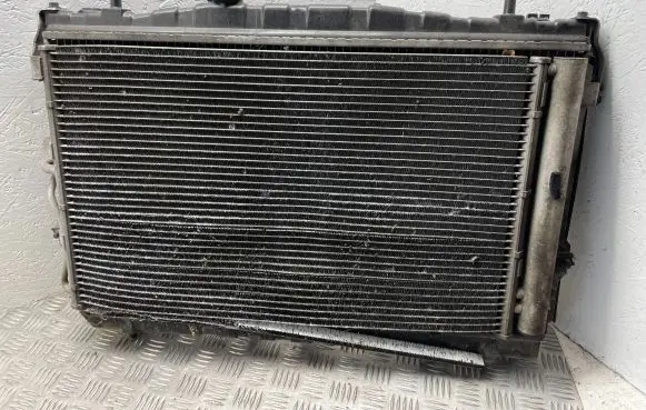Hyundai Coupe Radiator set 977302DXXX