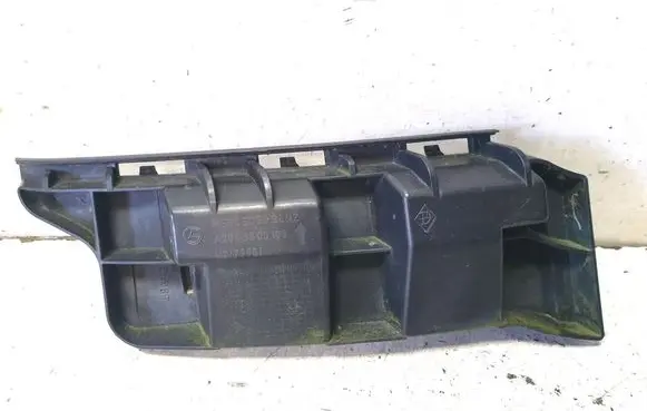 Mercedes-Benz C W204 Rear bumper mounting bracket A2048800103