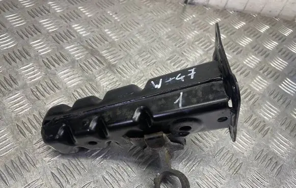 Mercedes-Benz Vito Viano W447 Front bumper shock/impact absorber A4476200095