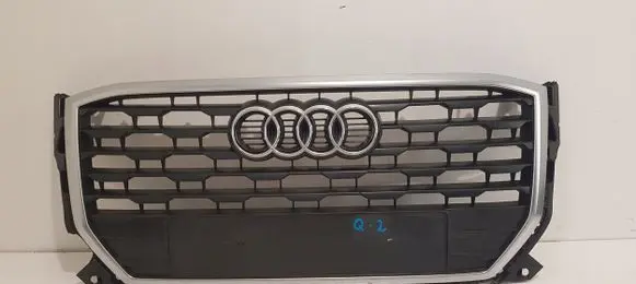 Audi Q2 - Front bumper upper radiator grill