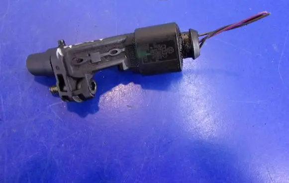 Volkswagen PASSAT B6 Sensor 038906433A