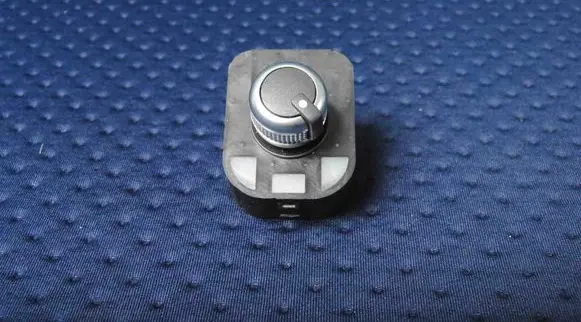 Audi A3 S3 8V Wing mirror switch 8V0959565C