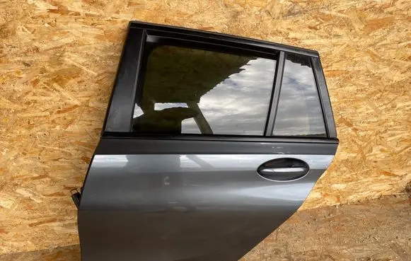 BMW 3 G20 G21 Rear door