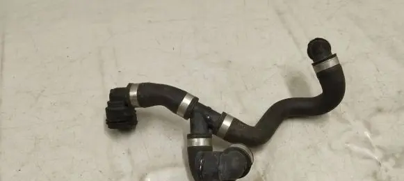 Mercedes-Benz C W205 Engine coolant pipe/hose A2055013984