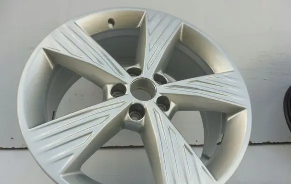 Audi Q4 Sportback e-tron R19 alloy rim 89A601025B