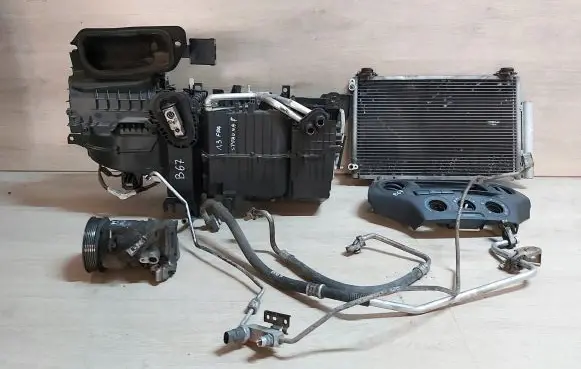 Toyota Yaris Air conditioning (A/C) system set YARISIKLIMA