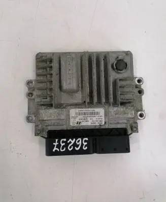 Hyundai i20 (PB PBT) Engine control unit/module 391302A040 DDCR28271702