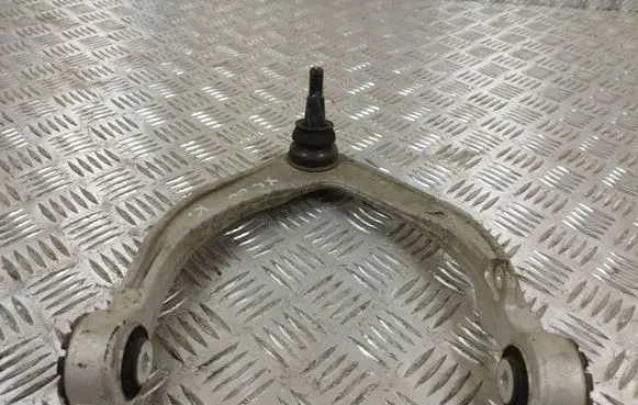 Volvo XC60 Front upper control arm/wishbone K202206