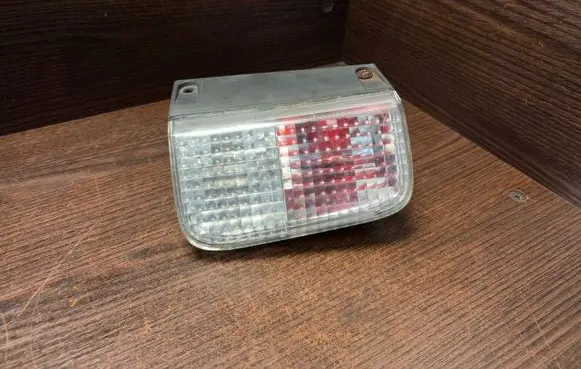 Opel Vivaro Third/center stoplight 8200968063 25470208
